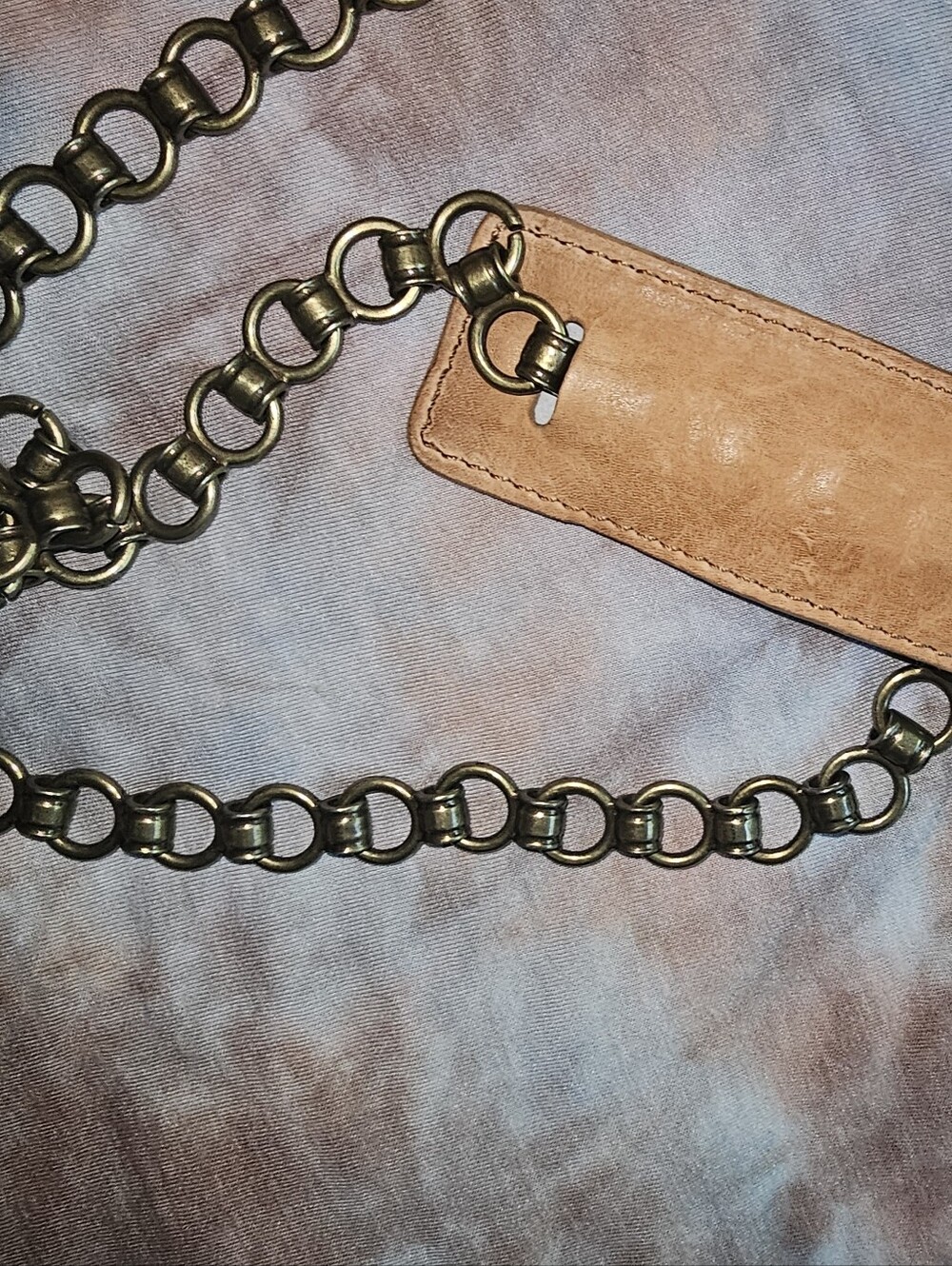 FREE PEOPLE Dylan Duffle Pebbled Leather Buckle Pocket Chain Strap Purse - Picture 8 of 9